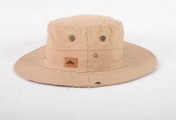 AUSTRALIANO DE GABARDINA C/ PROTECC SOLAR  CON SUJETADOR Y AIREADORES